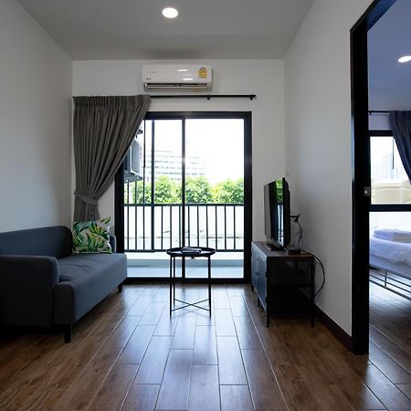 Room 36 Service Apartment 방콕 외부 사진